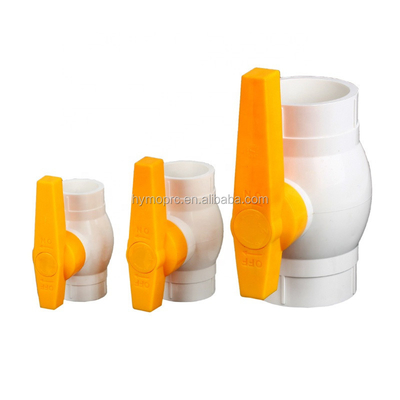 ASTM/DIN-Standard 1/2 Zoll PVC-Kugelventil mit gelbem Griff