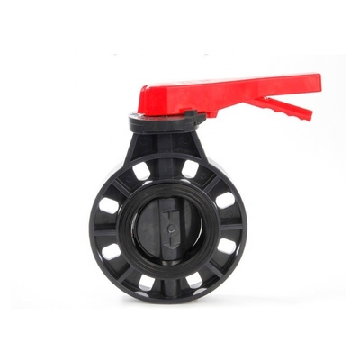 OEM UPVC Schmetterlingsventil DN 150 Doppelflansche Hydraulikleistung für allgemeine Anwendungen