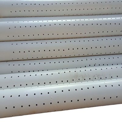 Anpassungsfähige perforierte PVC-Abflussrohre mit rundem Kopf und langlebiger Leistung